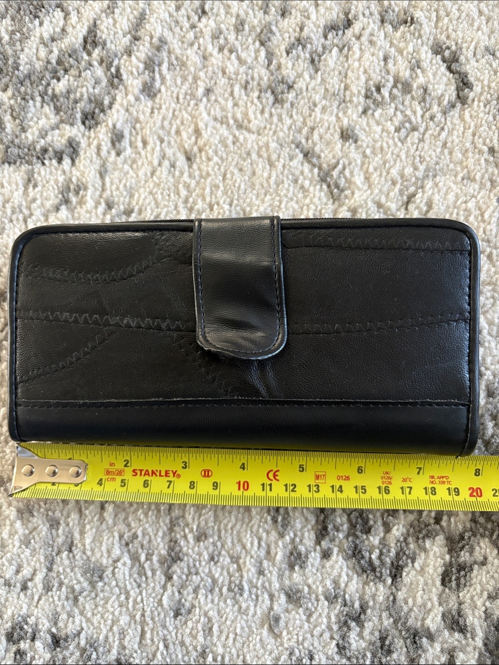 Vintage Black Lambskin Leather Wallet - Classic Folded Design